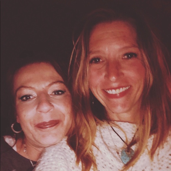 Meet your Posher, Denise - Picture 13 of 16